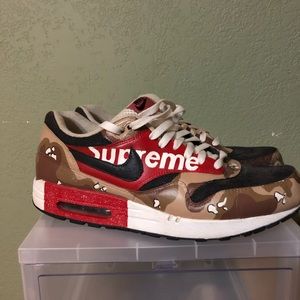 Custom supreme air max